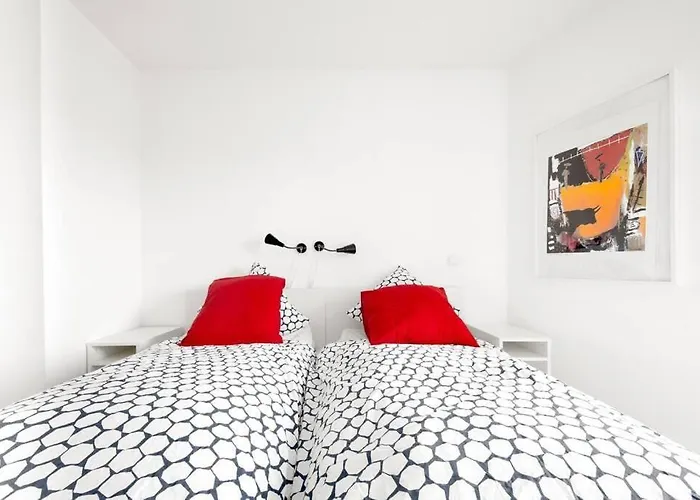 Appartement Pgh N7- 100m De La Plage, Vue Mer&parking Privé La Grande Motte